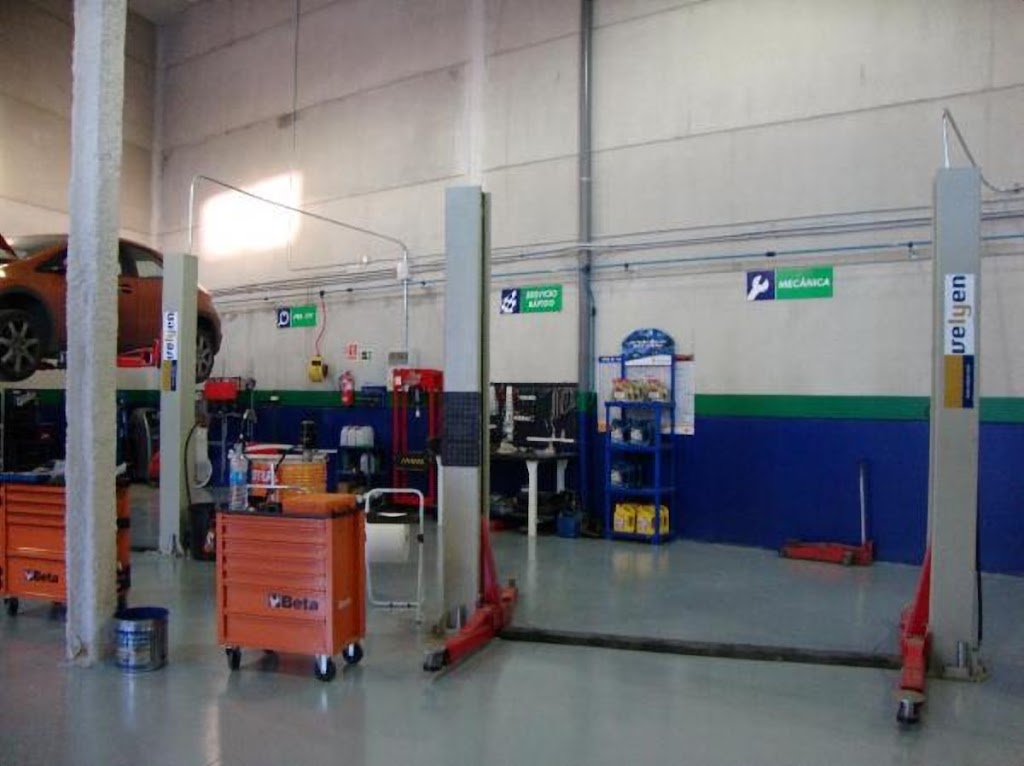 TALLERES MARTIN MORALES — Interior