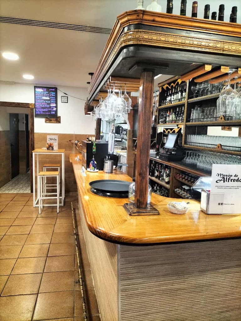 Meson Alfredo — Ambiente