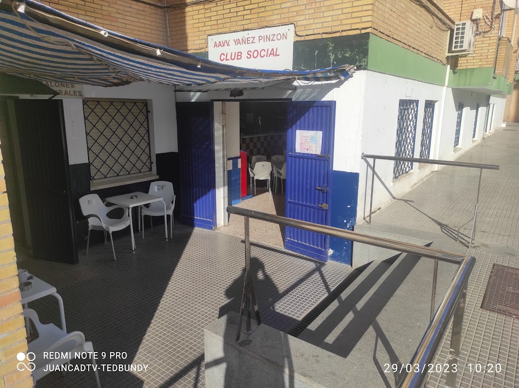 AA.VV. Yanez pinzon club social