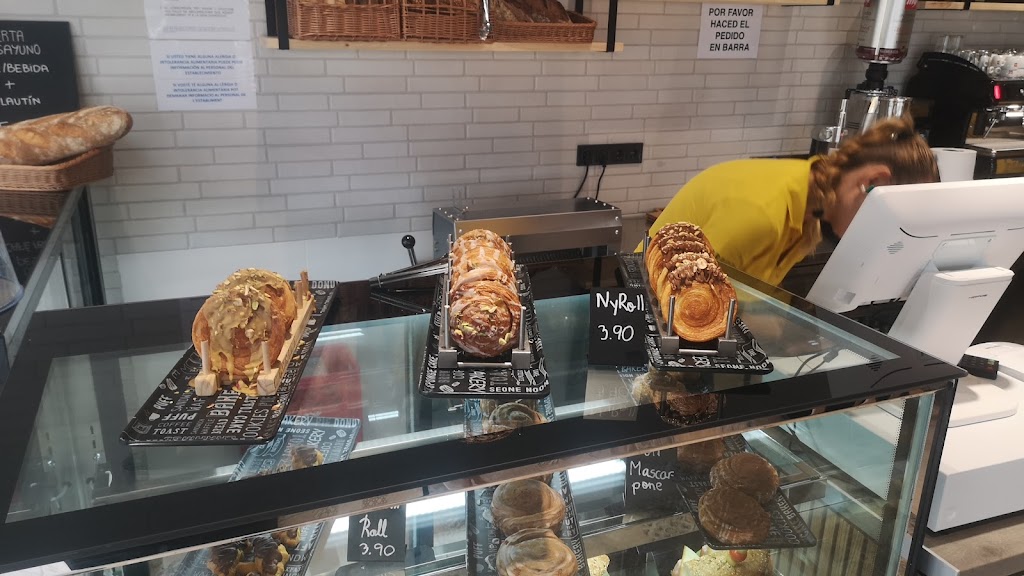 Caprice Coffe&Bakery — Ambiente