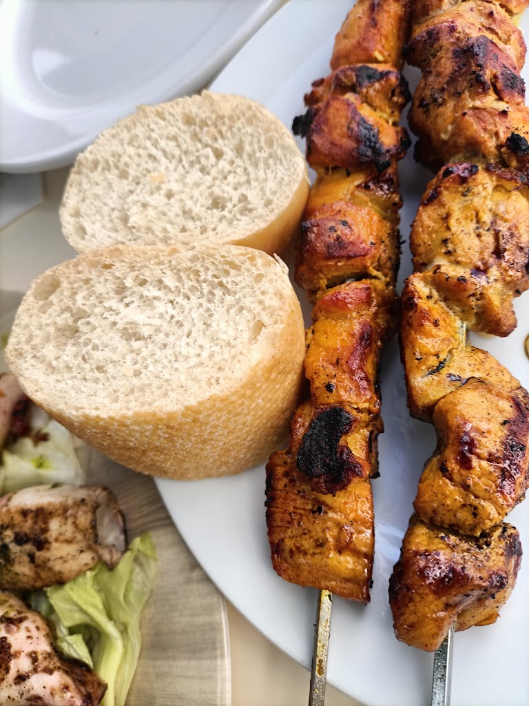 Cafe Bar Mississippi — Comida y bebida