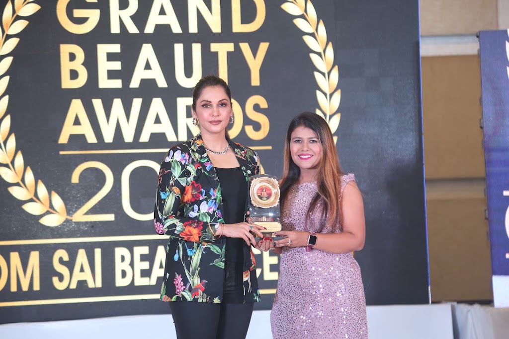 Mohini Beauty Parlour