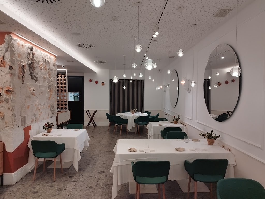Restaurante Juan Carlos Ferrando — Ambiente