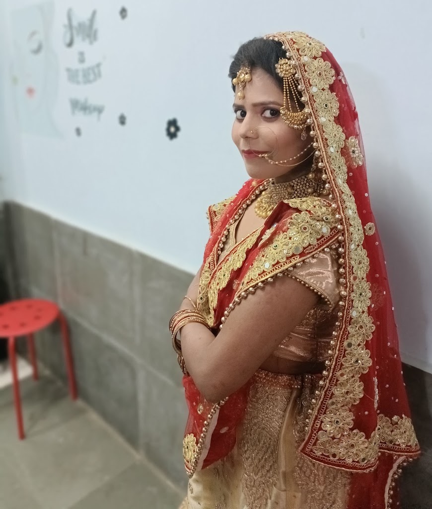 Style In Salon Spa Institute