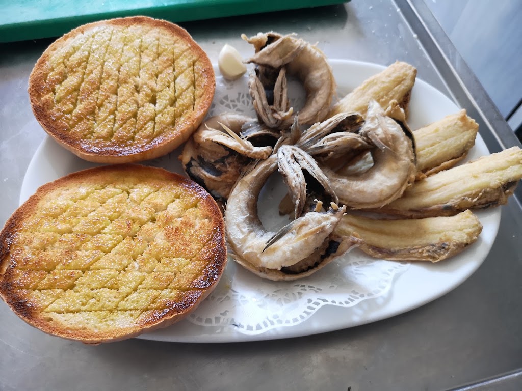 Taberna Alegria — Comida y bebida