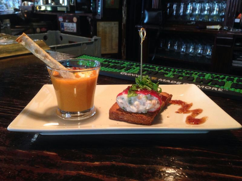 Pub O Connell. St — Comida y bebida