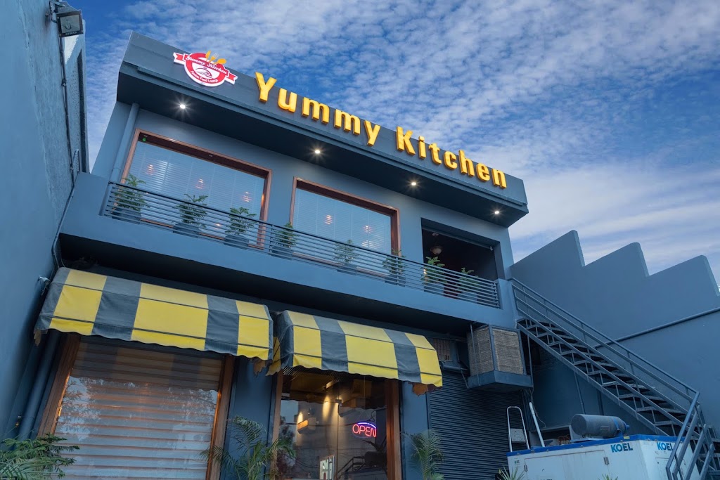 Yummy Kitchen