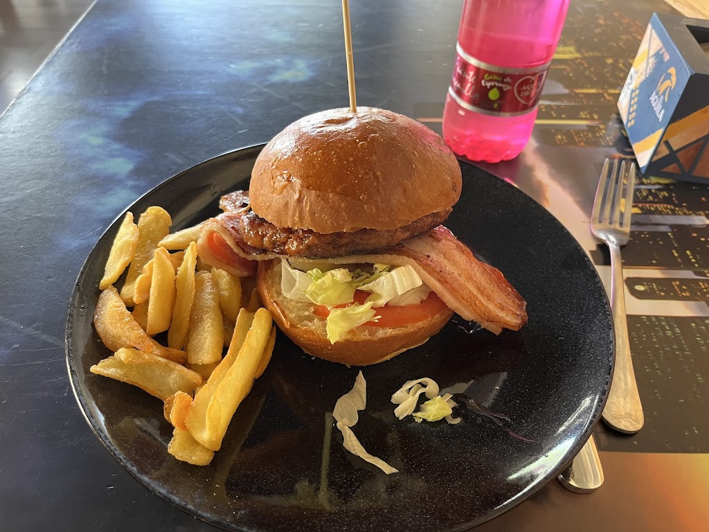 Rincon de la Plaza STREET BURGER