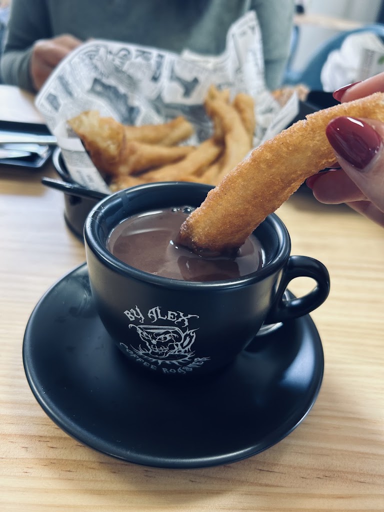 La Negra — Cafe