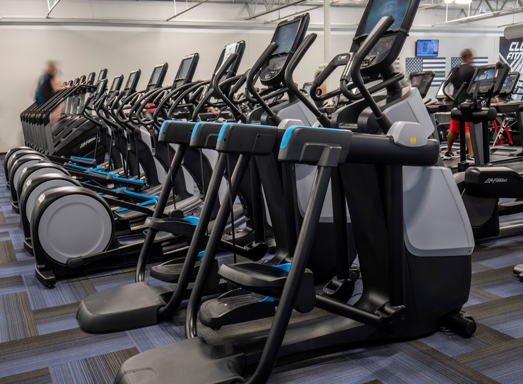  CLUB4 Fitness Hillcrest