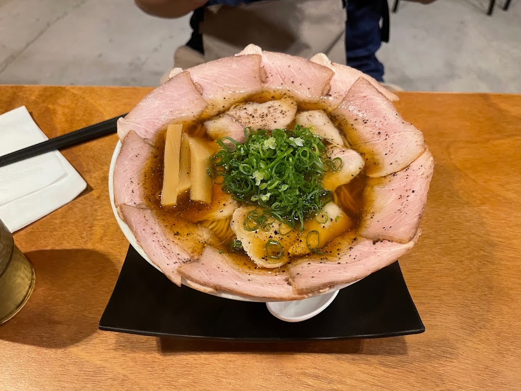 鷹流東京醬油拉麵蘭丸 新竹竹北店 的照片