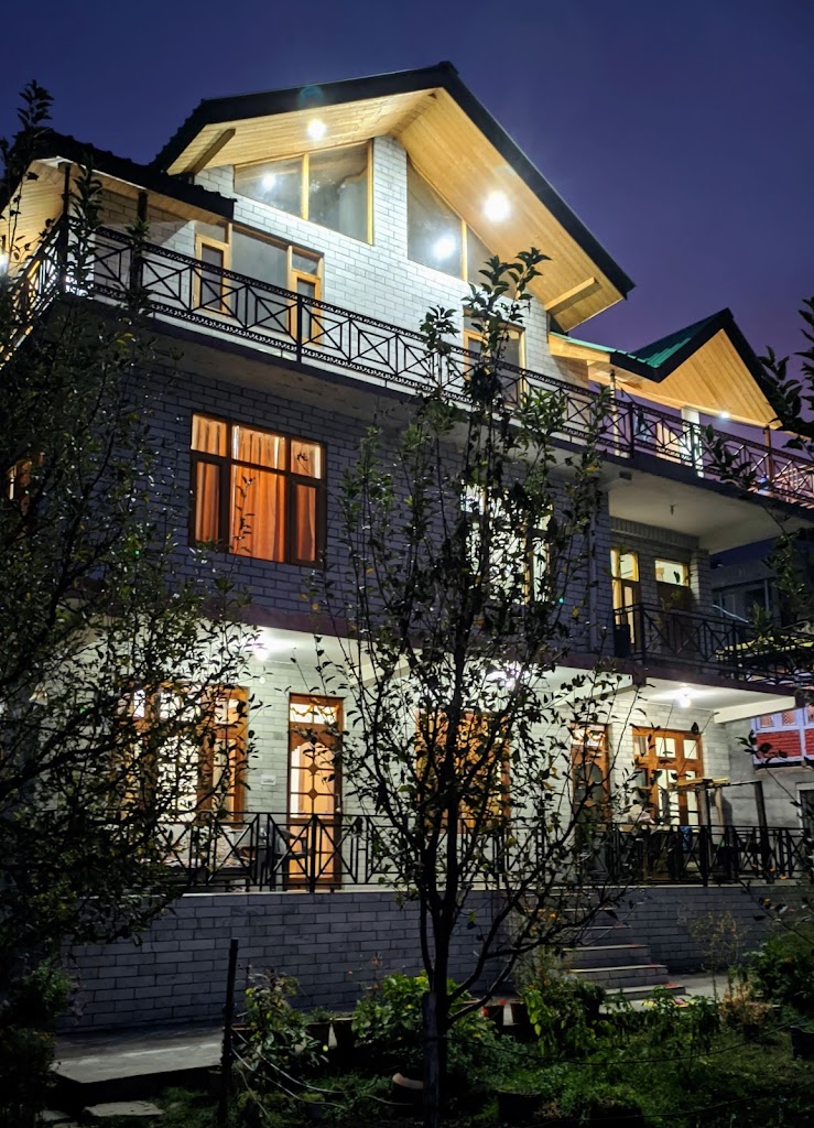 Hamir Home Stay
