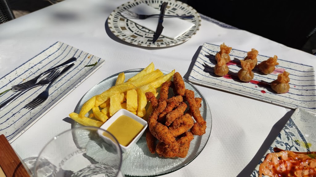 Casino De Tomelloso — Comida y bebida