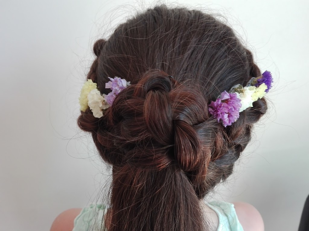Peluqueria Belle Epoque Belleza y Cuidado Natural — Peinado