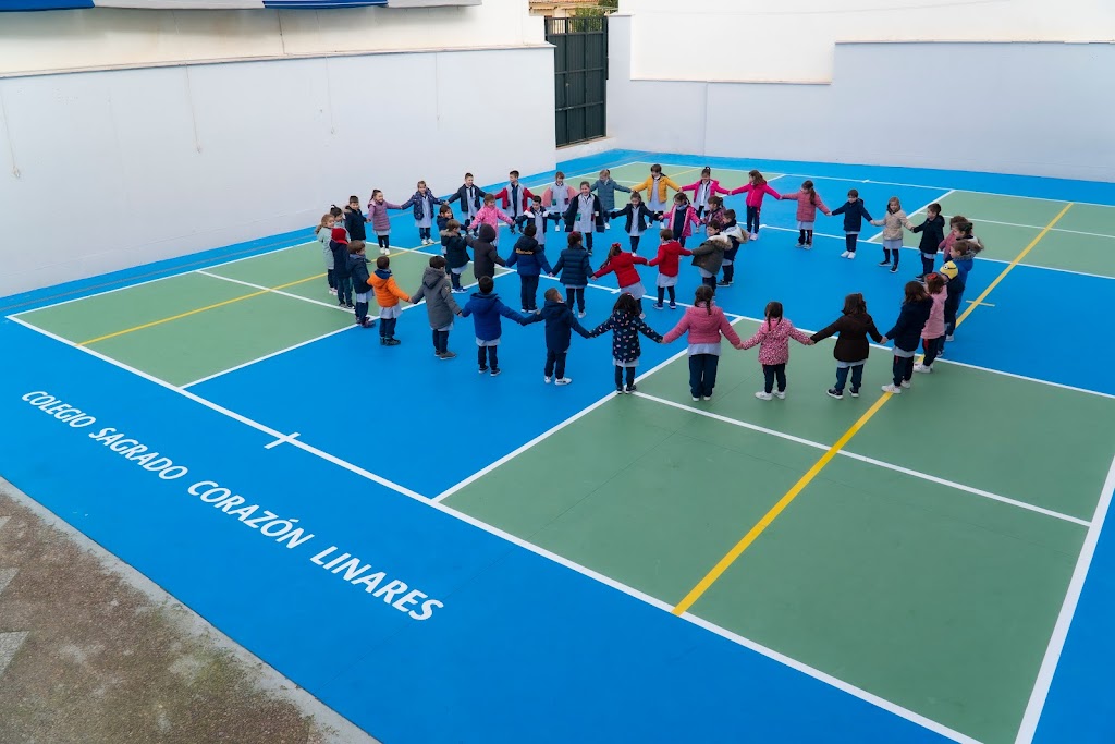 Colegio Sagrado Corazon Linares - Fundacion Spinola.