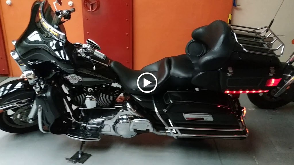 scuderia badas taller de automocion y motos — Videos