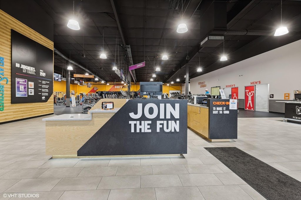  Crunch Fitness - Decatur