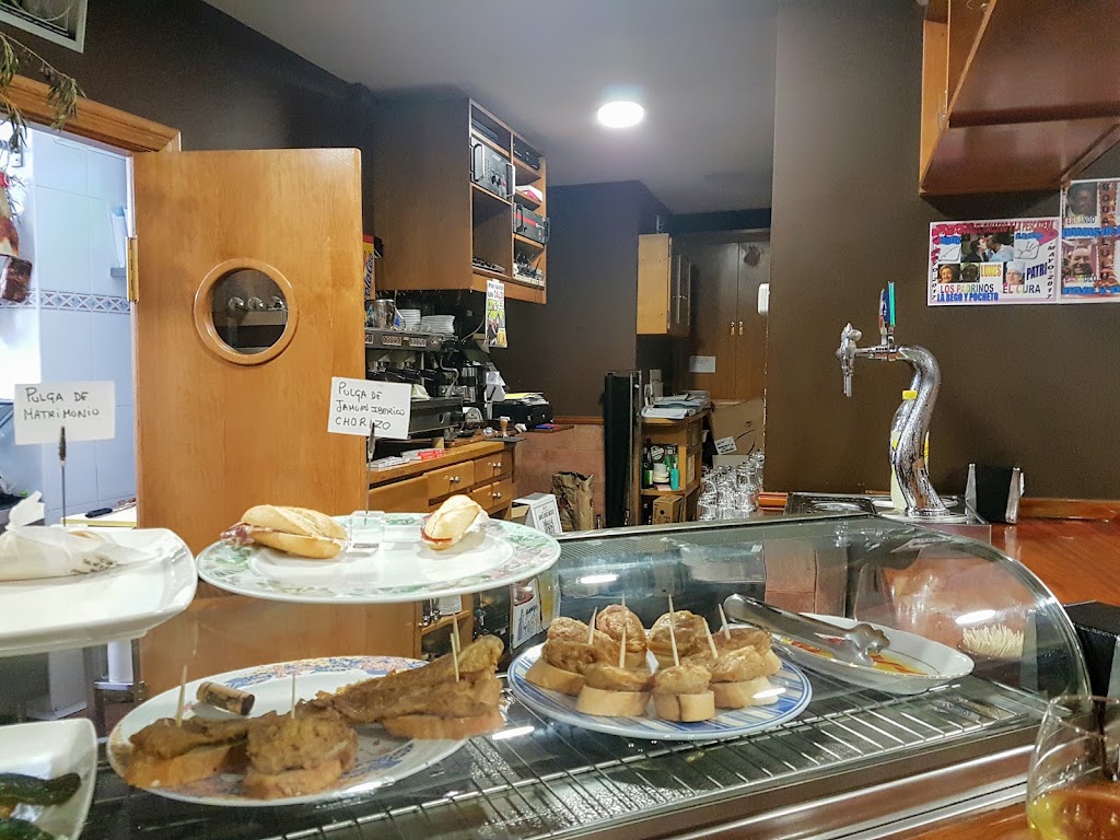 La Taberna Grande — Comida y bebida