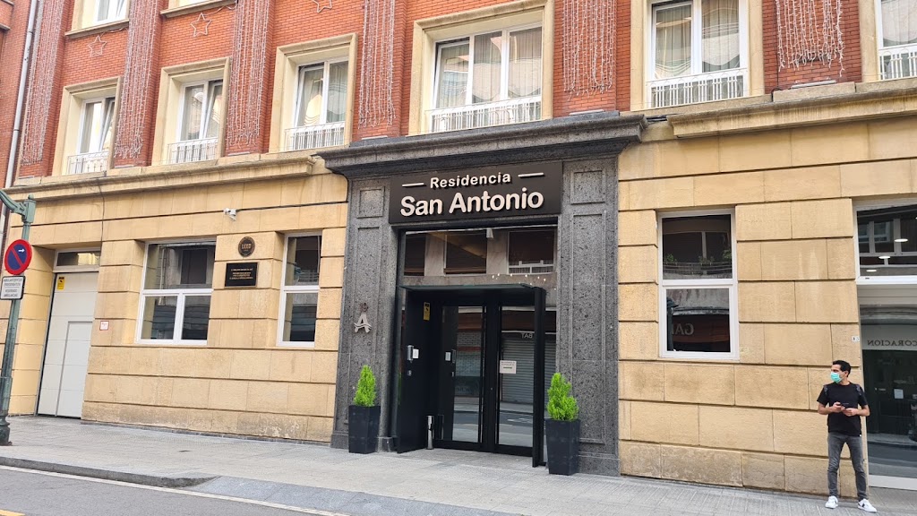 Colisee San Antonio | Residencia y Centro de Dia en Bilbao — De los visitantes