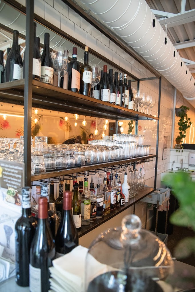 Community Restaurant in Oakville