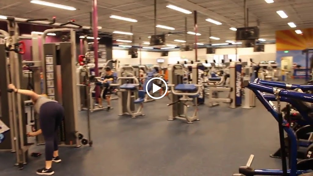  Crunch Fitness - Delran