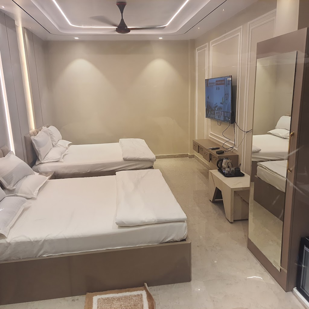 Hotel Pacific