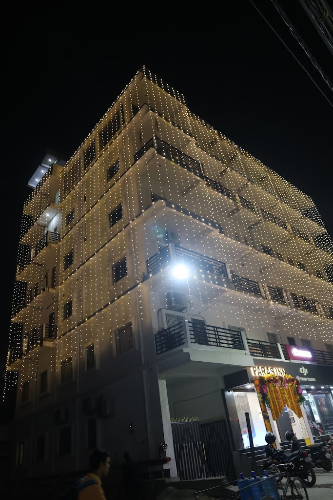 Hotel Paras Inn