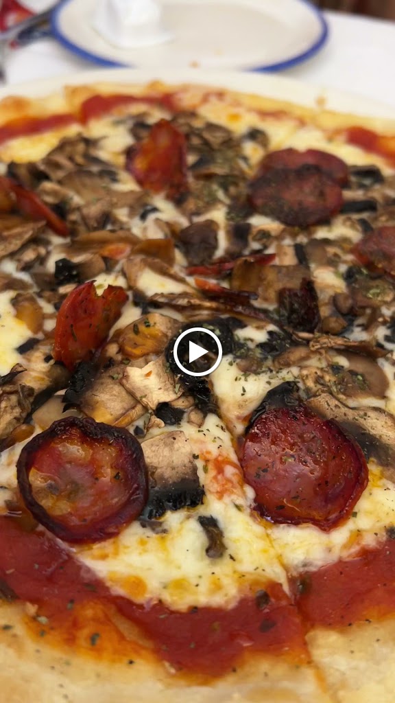 Restaurante Capitolina — Videos