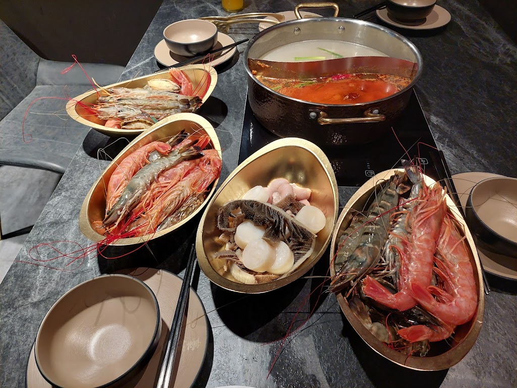 豪饌頂級麻辣火鍋吃到飽-錦州店 的照片