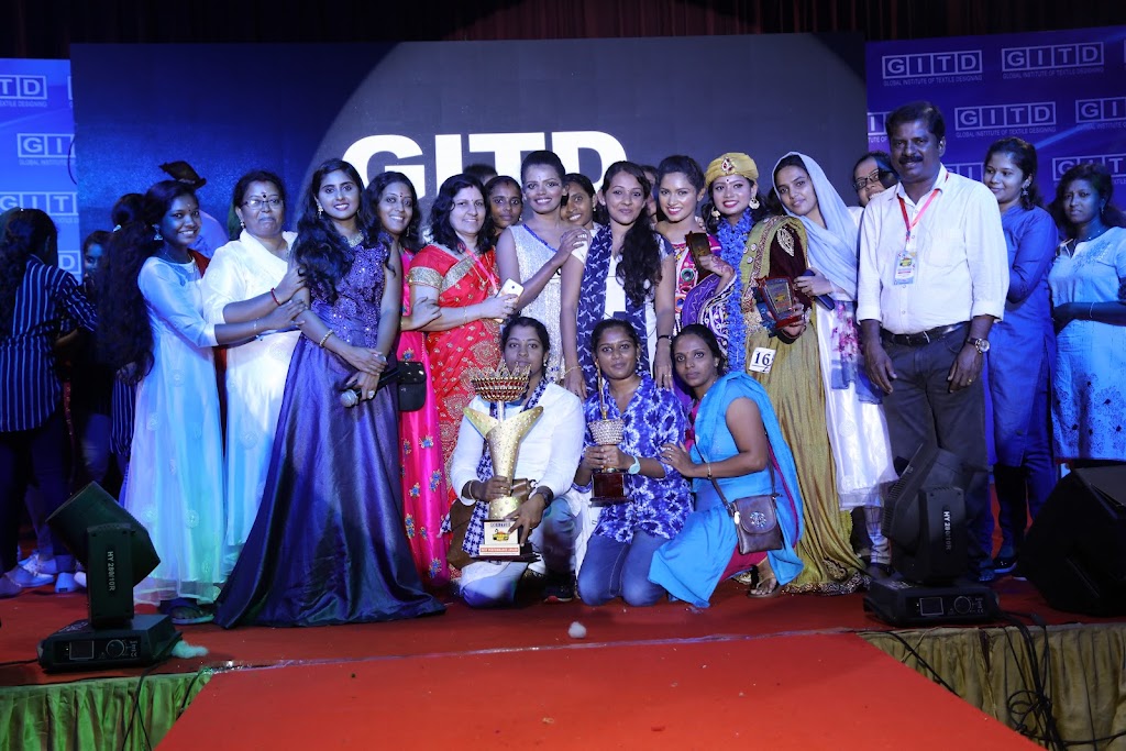 Gitd Fashion Design Beautician Cosmetology College Kanhangad