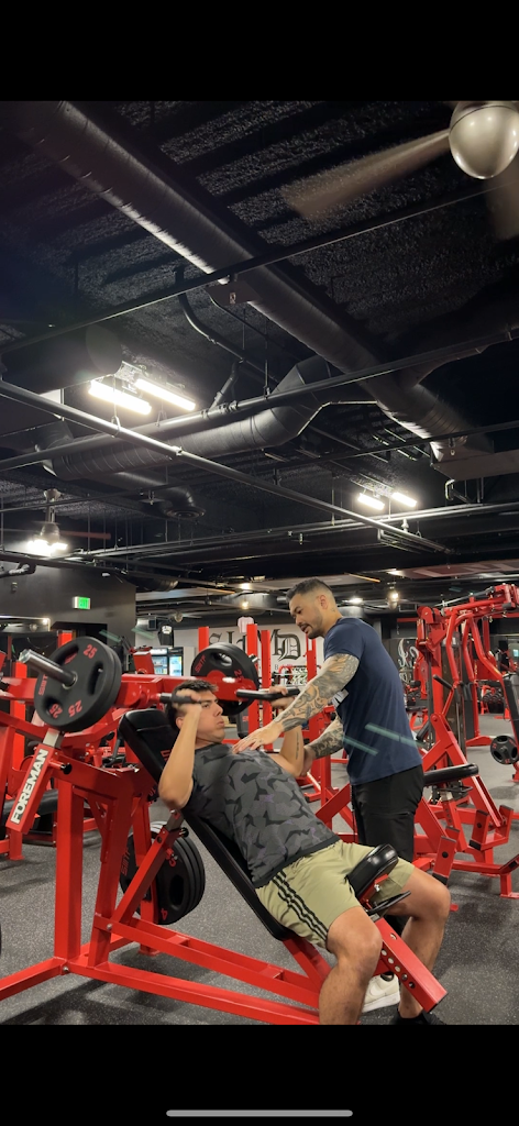  Iron Rhino Fitness Personal Trainer