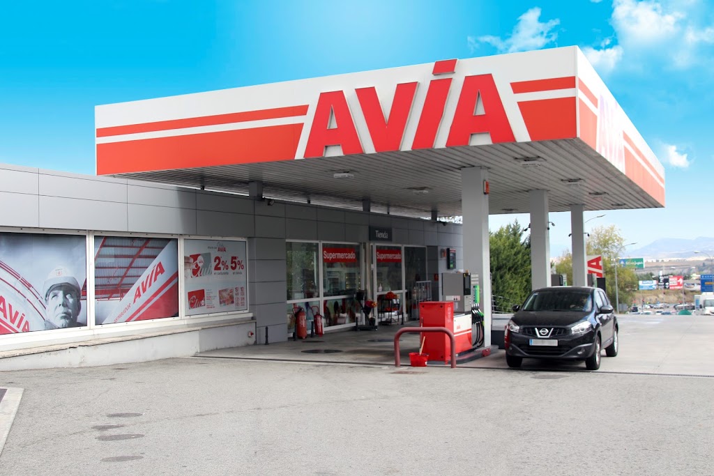 Gasolindegia / Estacion Servicio -AVIA-(Logrono norantzan/direccion Logrono) — Exterior