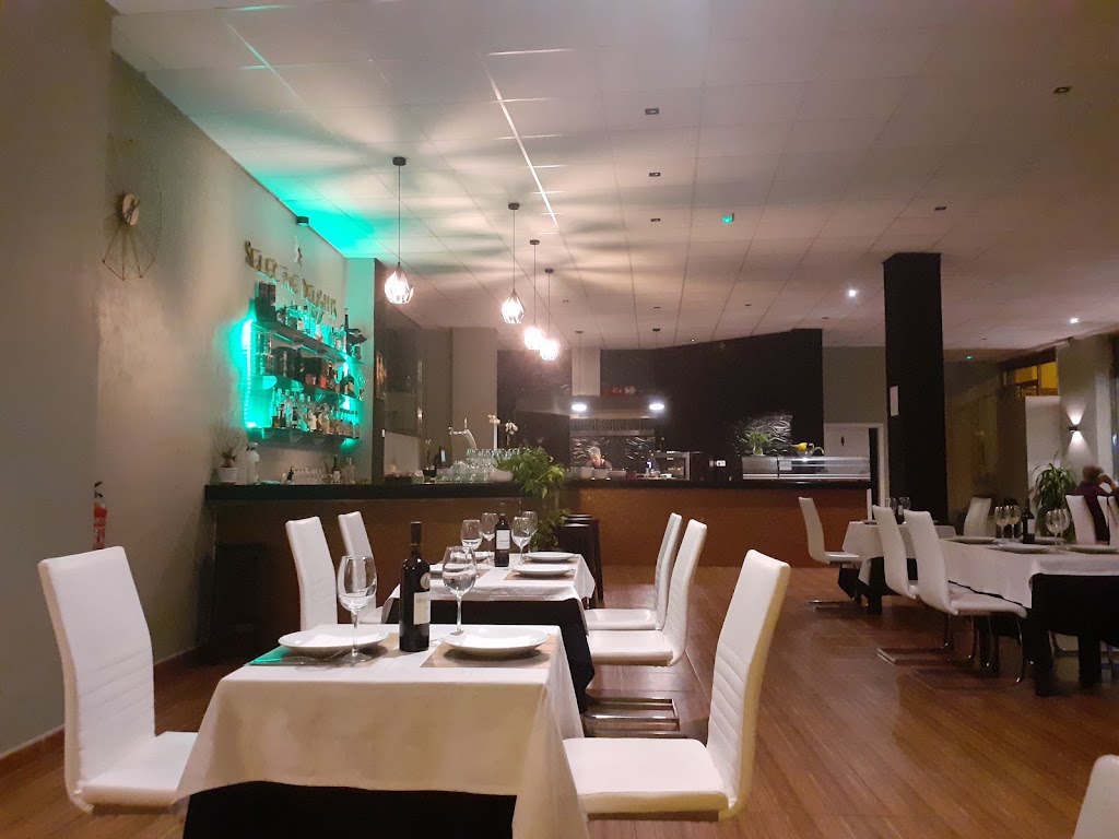 Selective Delights — Ambiente