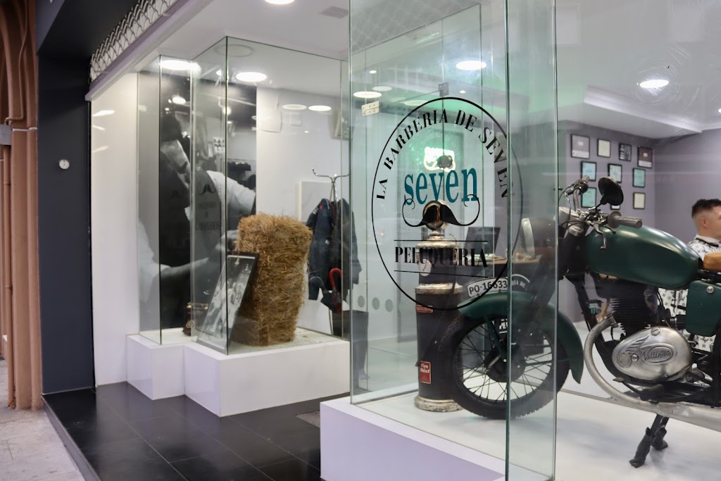 La barberia de seven — Del propietario
