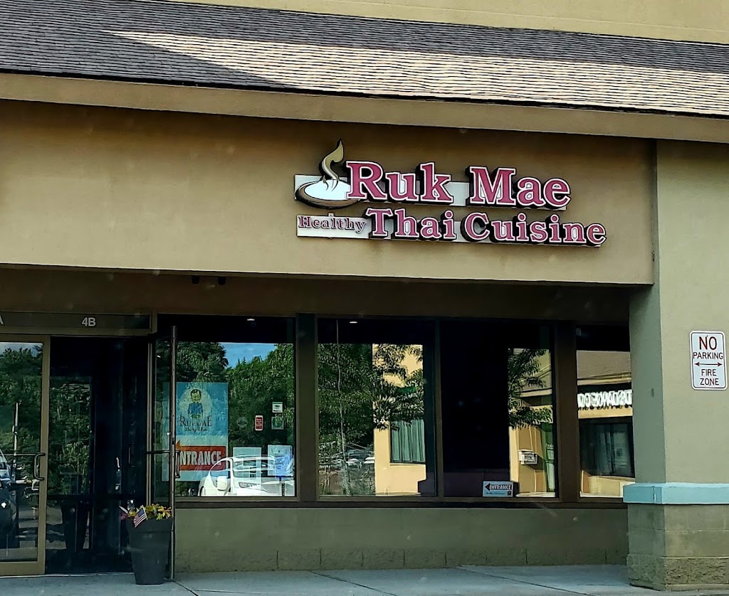 Ruk Mae Healthy Thai Cuisine
