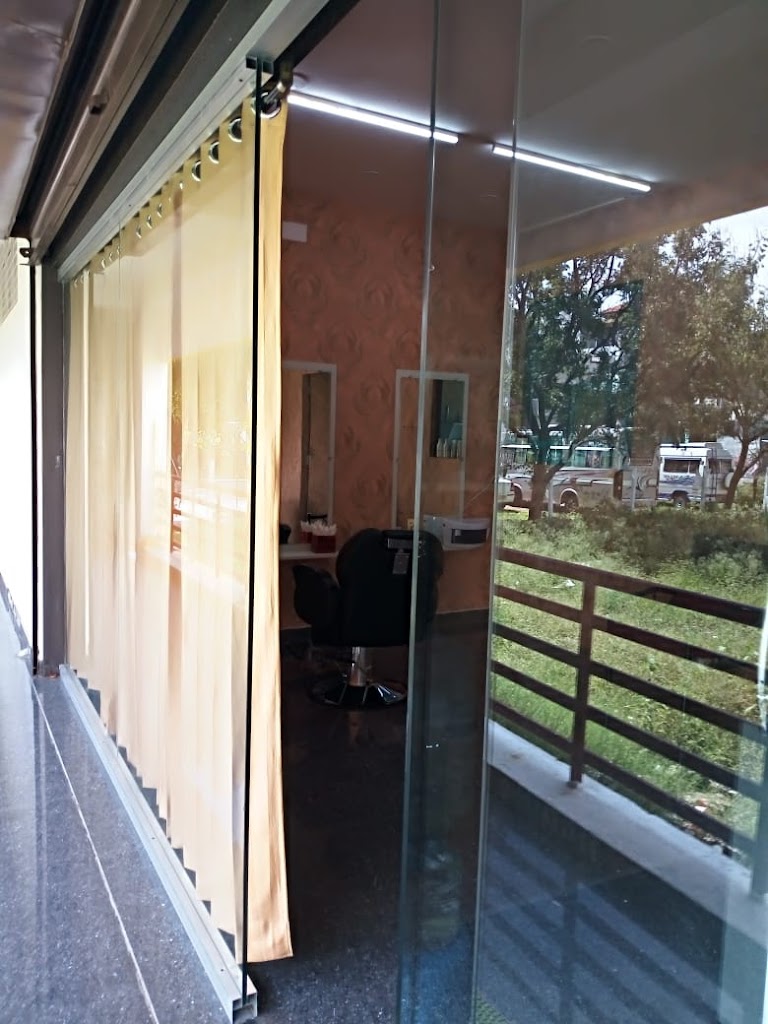 Saira Ladies Beauty Parlour