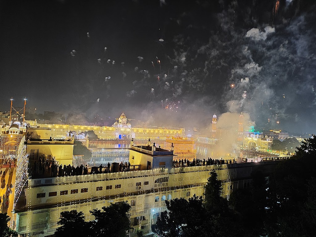 4N Home Stay Golden Temple View Best Home Stay In Amritsar Best Hotel In Amritsar