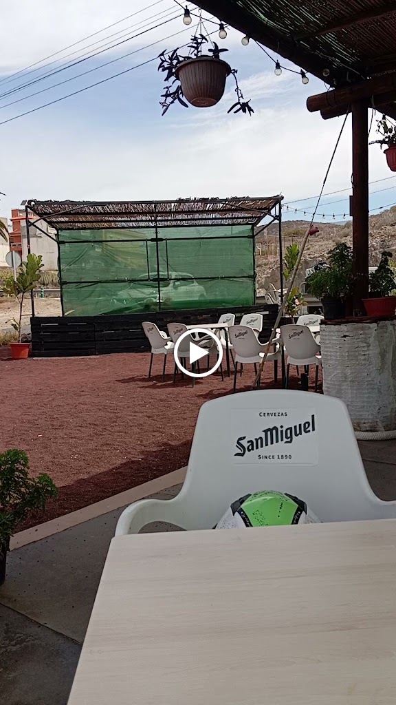 Autobar La Ruta Food truck — Videos