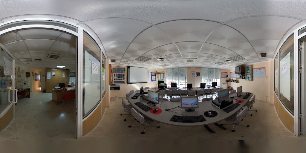 Formacion Vial Iniesta S L — Street View y 360deg