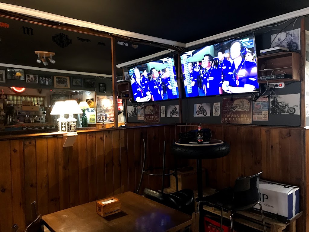 Bar Faro — Bar