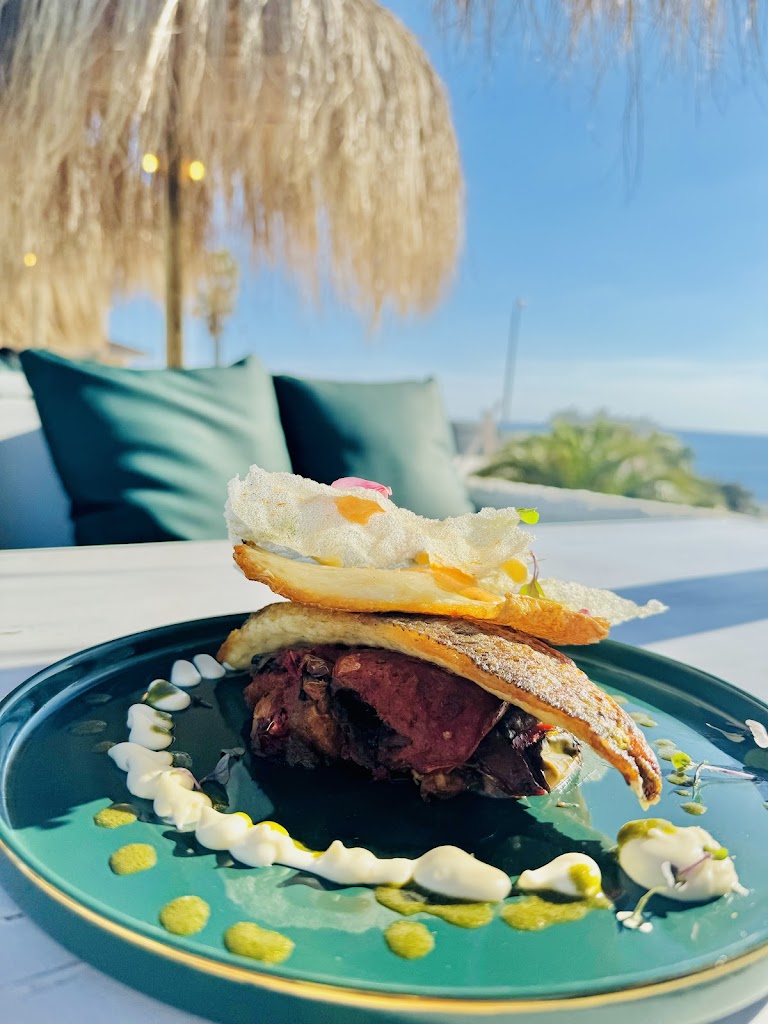 Shiva Beach Club — Comida y bebida