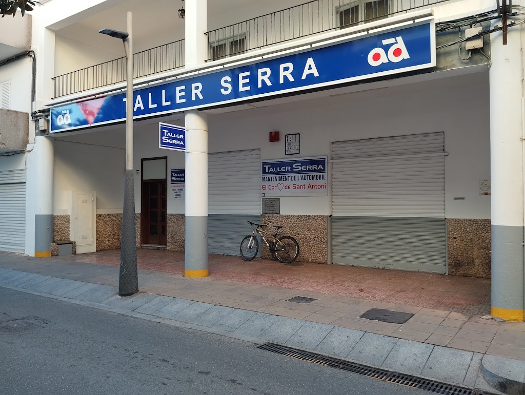 Taller Serra — Exterior