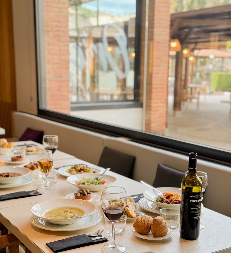 Restaurant Origens — Comida y bebida
