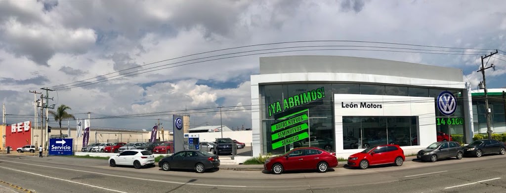 Volkswagen Leon Motors - Lopez Mateos — Todas