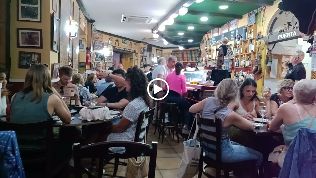 Las Banderillas — Videos