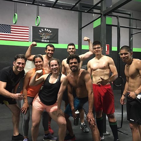 Crossfit FACTA NON VERBA — Ejercicio fisico