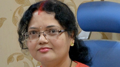 Dr. Dr Anita Rath