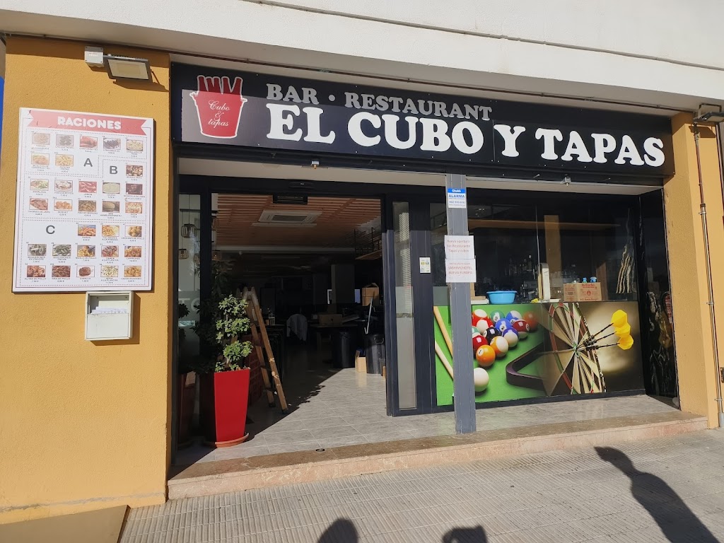 El cubo y tapas