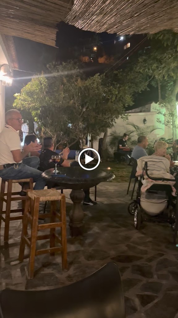 Mar de Cabria Gastrobar — Videos