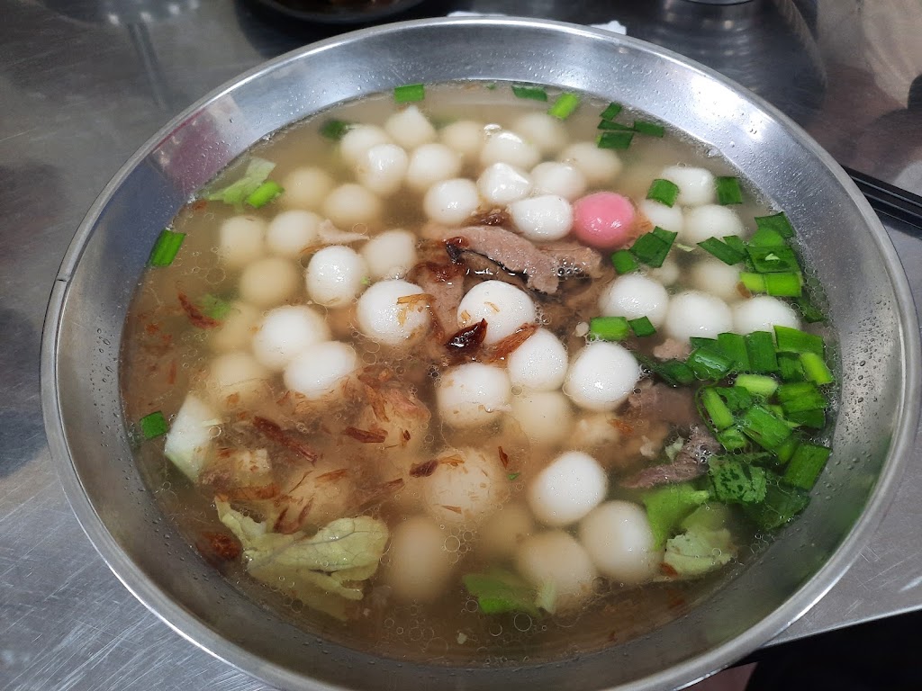 三元米粉湯 · 鹹湯圓 的照片